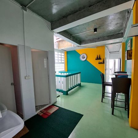 Phuket Best Stay Hostel מראה חיצוני תמונה