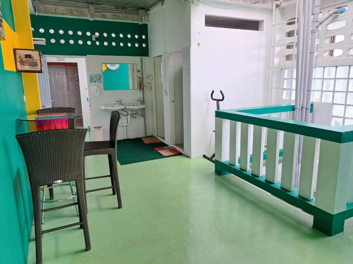 Phuket Best Stay Hostel מראה חיצוני תמונה