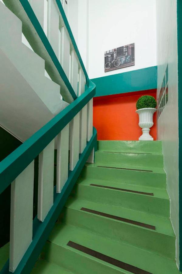 Phuket Best Stay Hostel מראה חיצוני תמונה