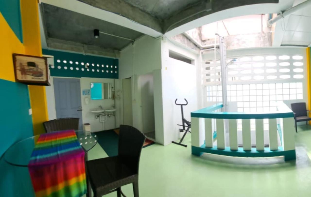Phuket Best Stay Hostel מראה חיצוני תמונה